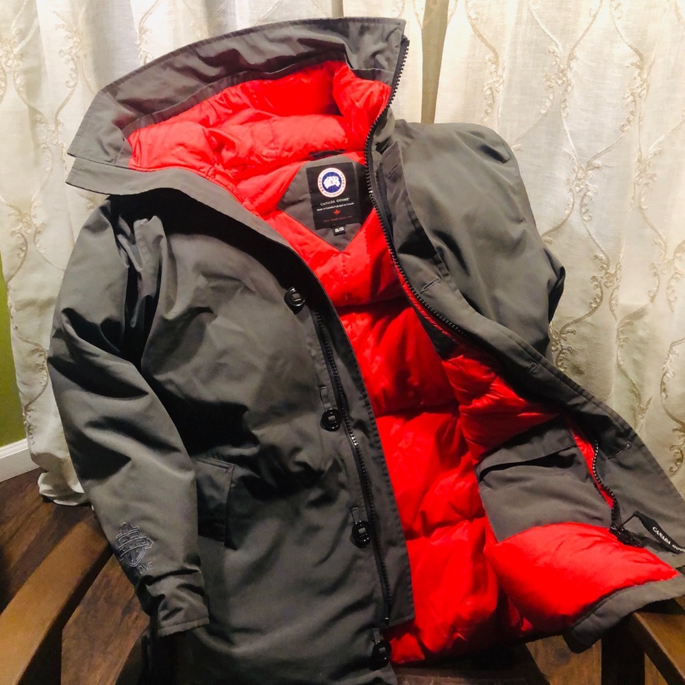 Canada Goose Parka puff jacket, extreme cold